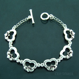 Claddagh Heart Toggle Bracelet